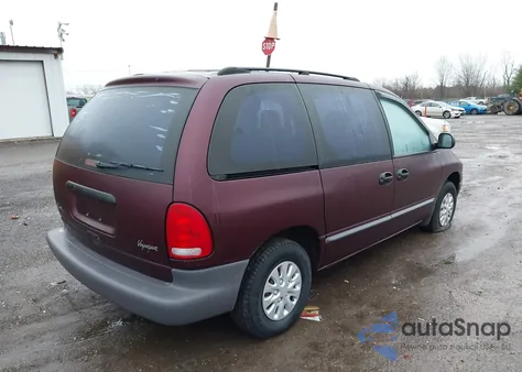 1998 Plymouth Voyager из США, поврежденный, VIN 2P4FP25B9WR782644